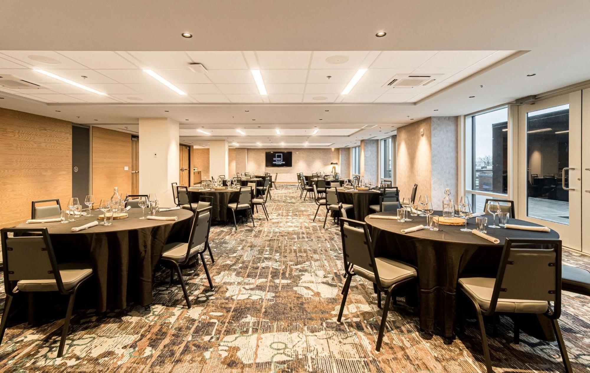 Canvas Moncton, Tapestry Collection By Hilton Exterior photo