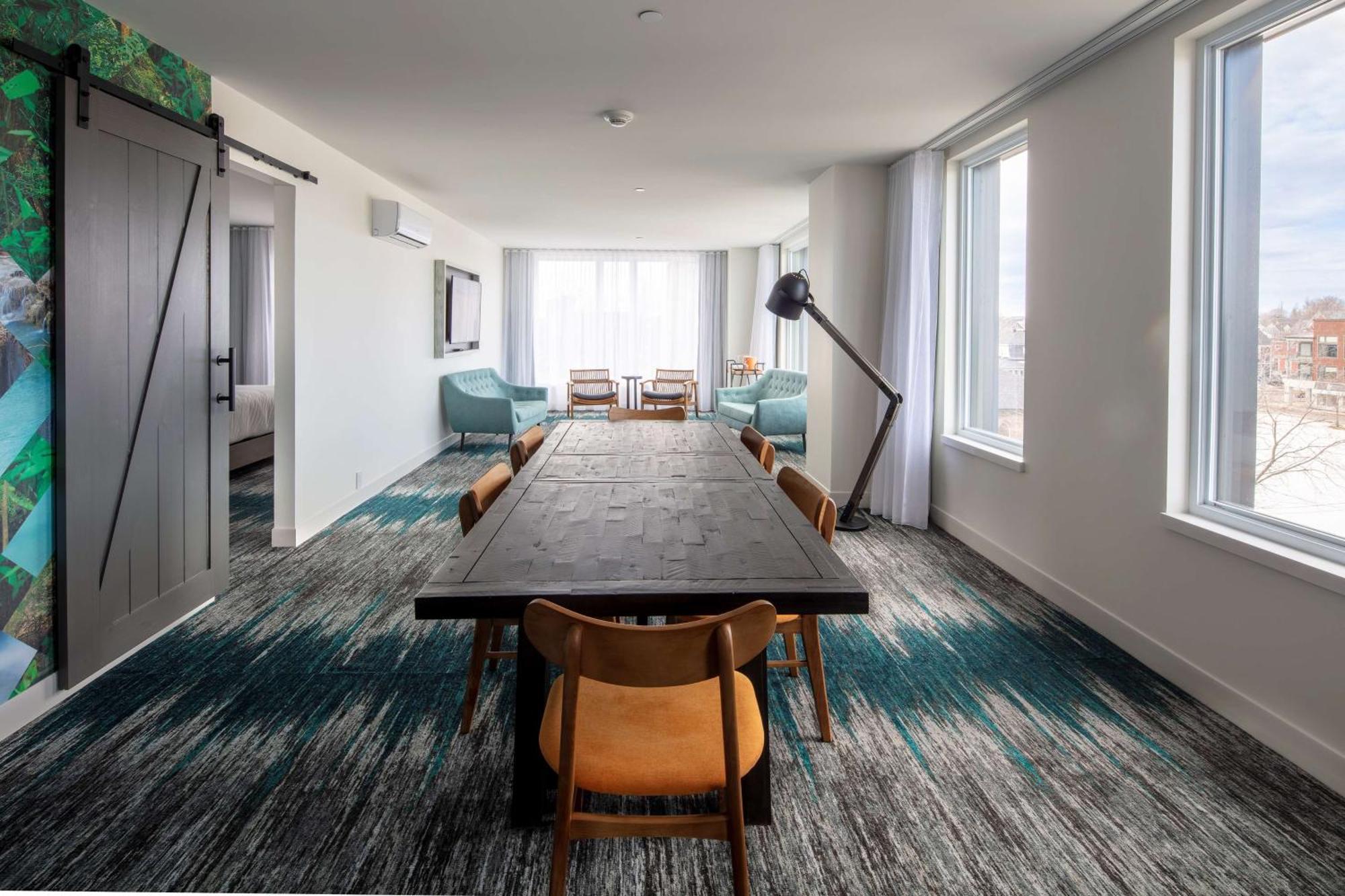 Canvas Moncton, Tapestry Collection By Hilton Exterior photo