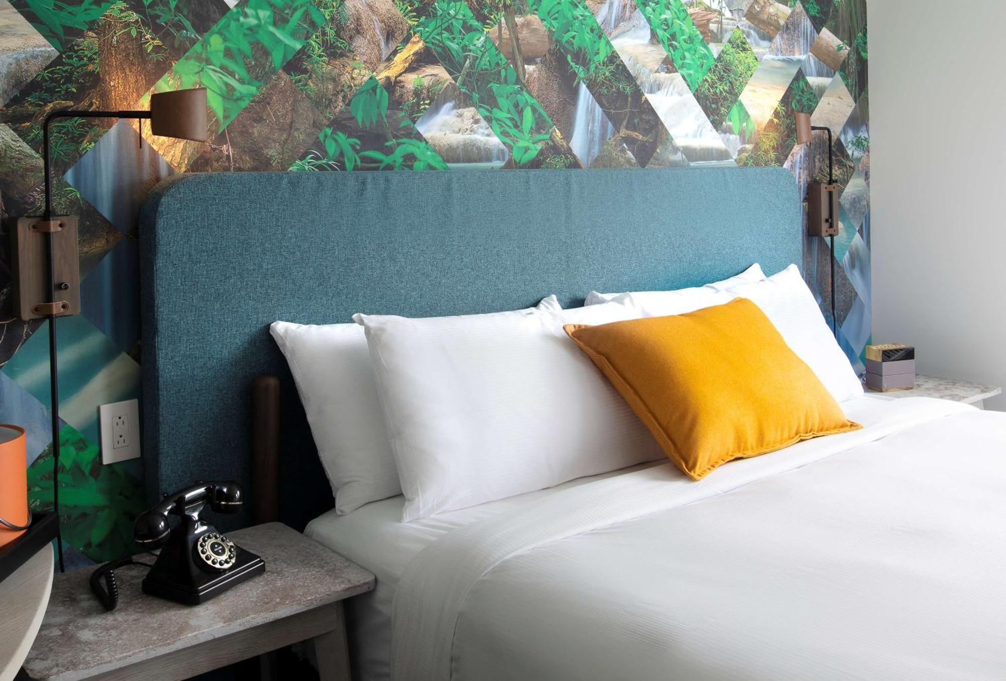 Canvas Moncton, Tapestry Collection By Hilton Exterior photo